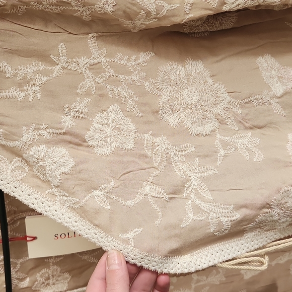 Over blouse robe top size medium - Picture 6 of 8